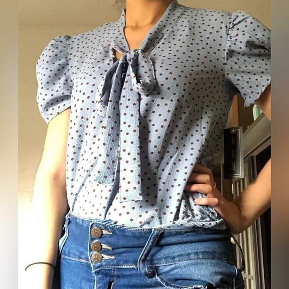 Blue Blouse; Olm; Small - Picture 1 of 10
